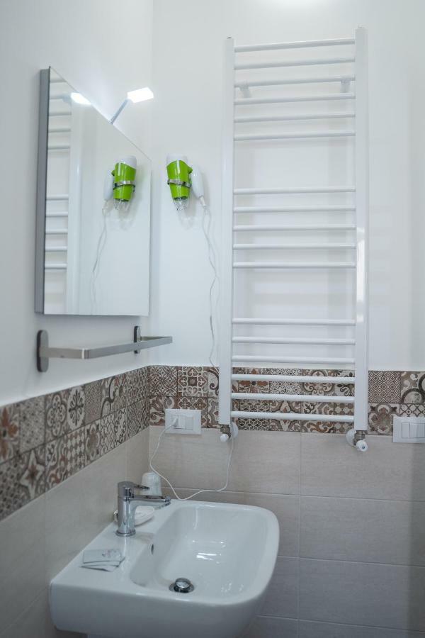 Le Due Sicilie B&B Lascari Extérieur photo